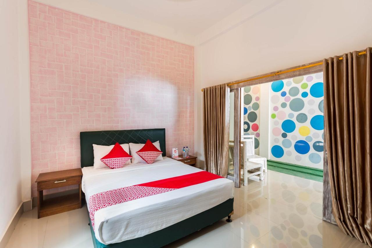 Hotel Vaccinated Staff - Oyo 1324 White House Gili Trawangan Zewnętrze zdjęcie