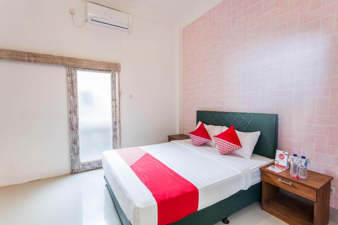 Hotel Vaccinated Staff - Oyo 1324 White House Gili Trawangan Zewnętrze zdjęcie
